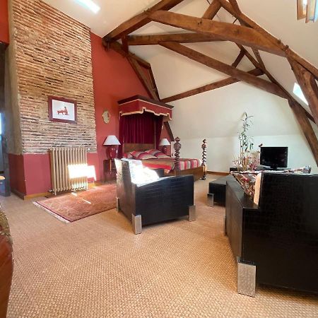 Отель Domaine De La Carrere Arthez-de-Bearn Экстерьер фото